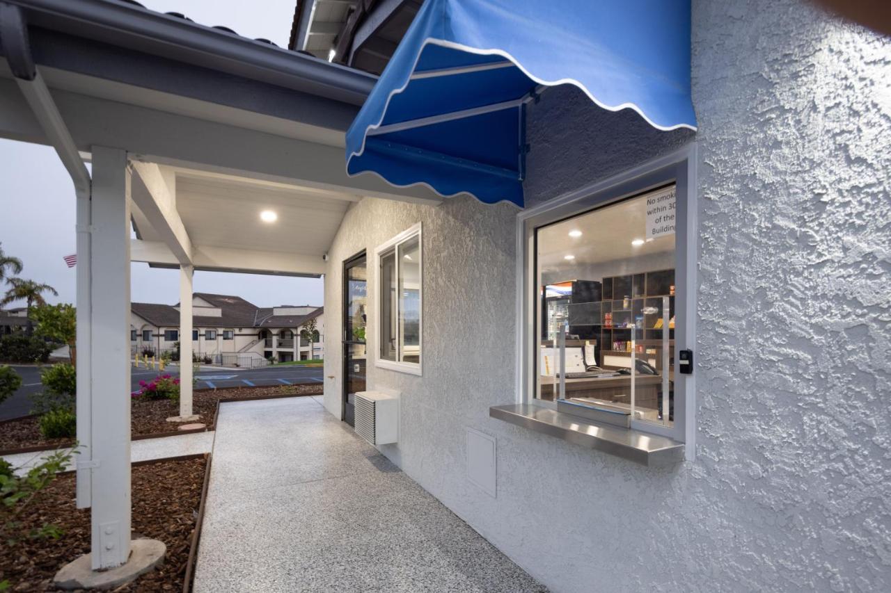 Days Inn By Wyndham Arroyo Grande Pismo Beach Exterior photo