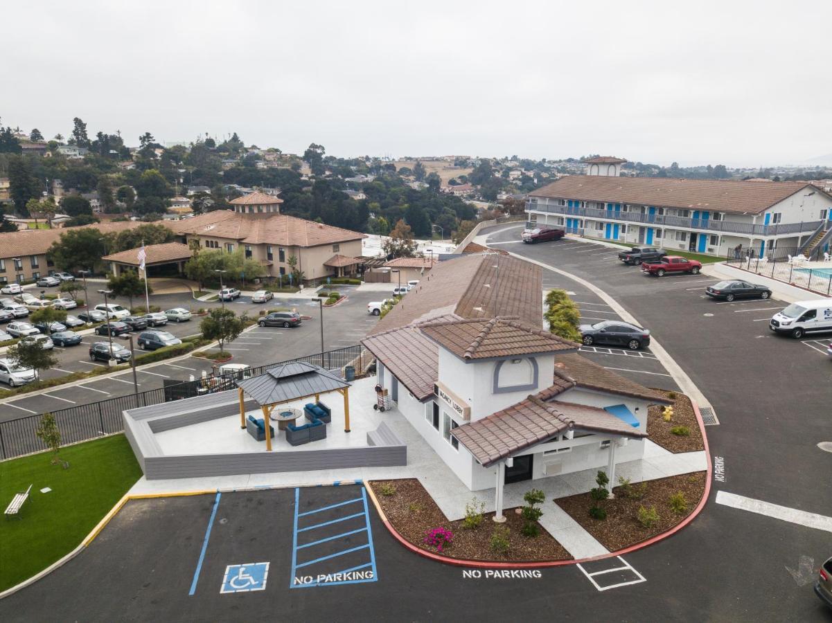 Days Inn By Wyndham Arroyo Grande Pismo Beach Exterior photo
