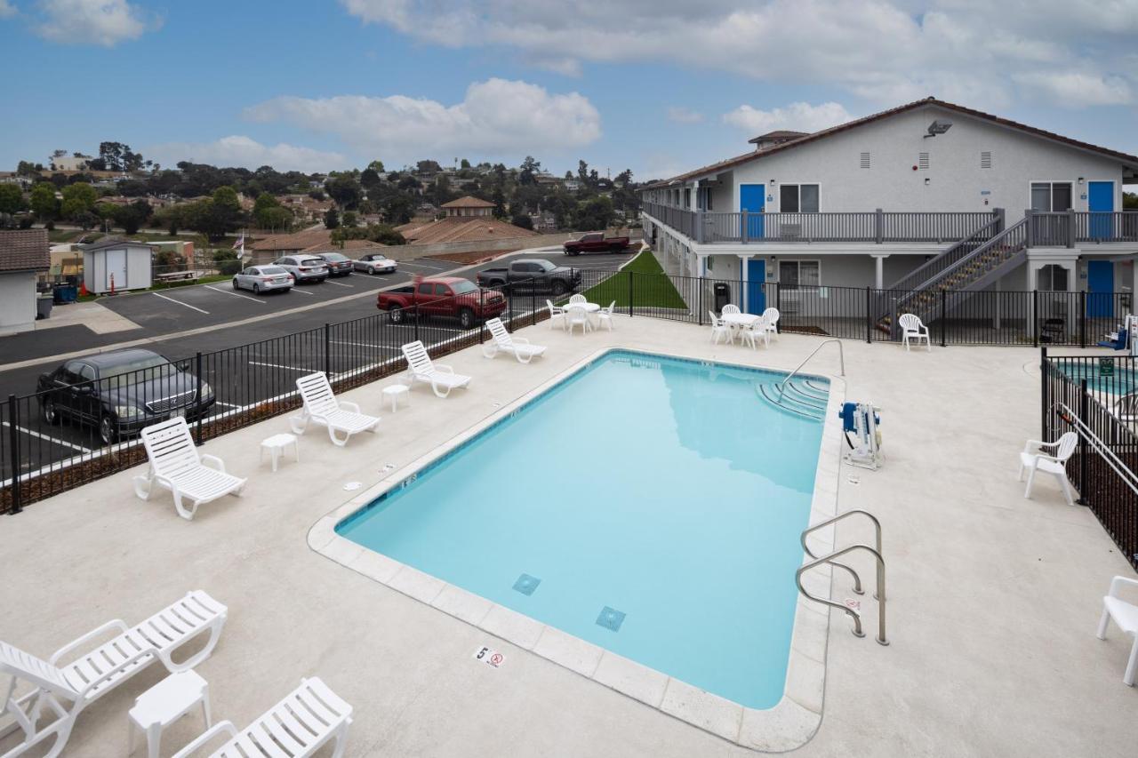 Days Inn By Wyndham Arroyo Grande Pismo Beach Exterior photo