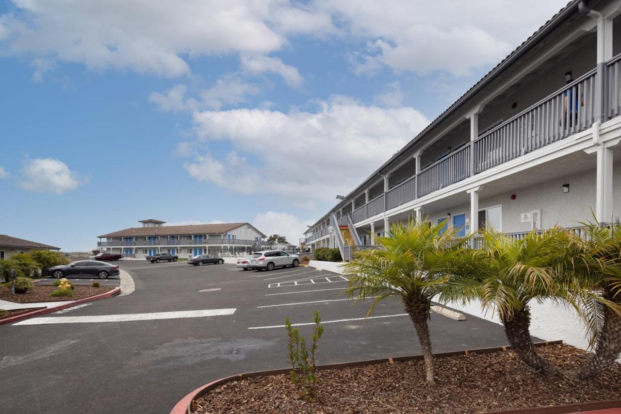 Days Inn By Wyndham Arroyo Grande Pismo Beach Exterior photo