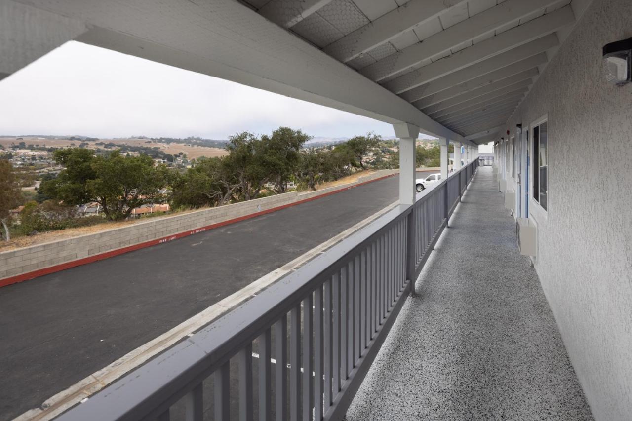 Days Inn By Wyndham Arroyo Grande Pismo Beach Exterior photo