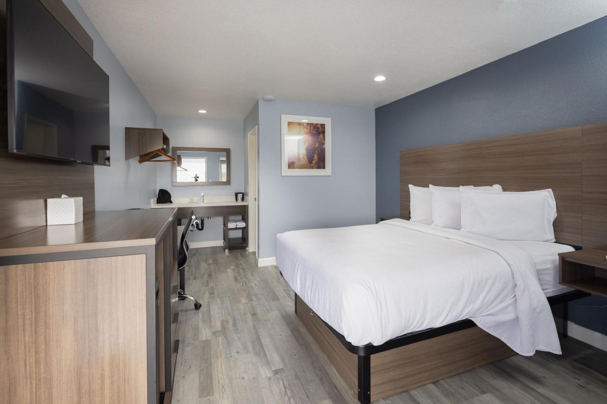 Days Inn By Wyndham Arroyo Grande Pismo Beach Exterior photo